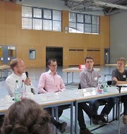 Podiumsdiskussion zum Thema crowdfunding - Leopold-Ullstein-Schule