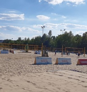 Beachvolleyballfelder im Park am Gleisdreieck. - Leopold-Ullstein-Schule